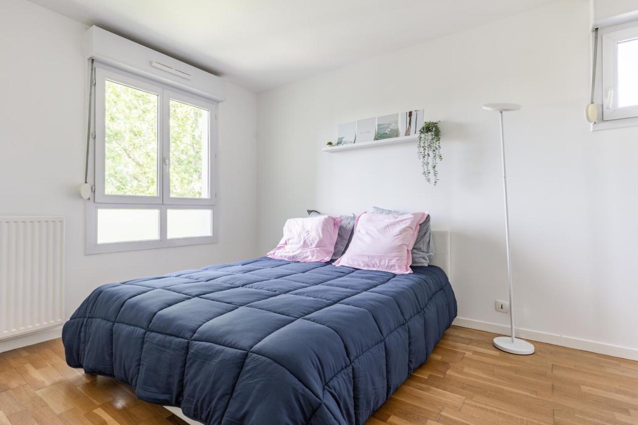 Design 3 Bedrooms Appartment, Near Champs Elysees Apartment